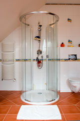 circular shower stall